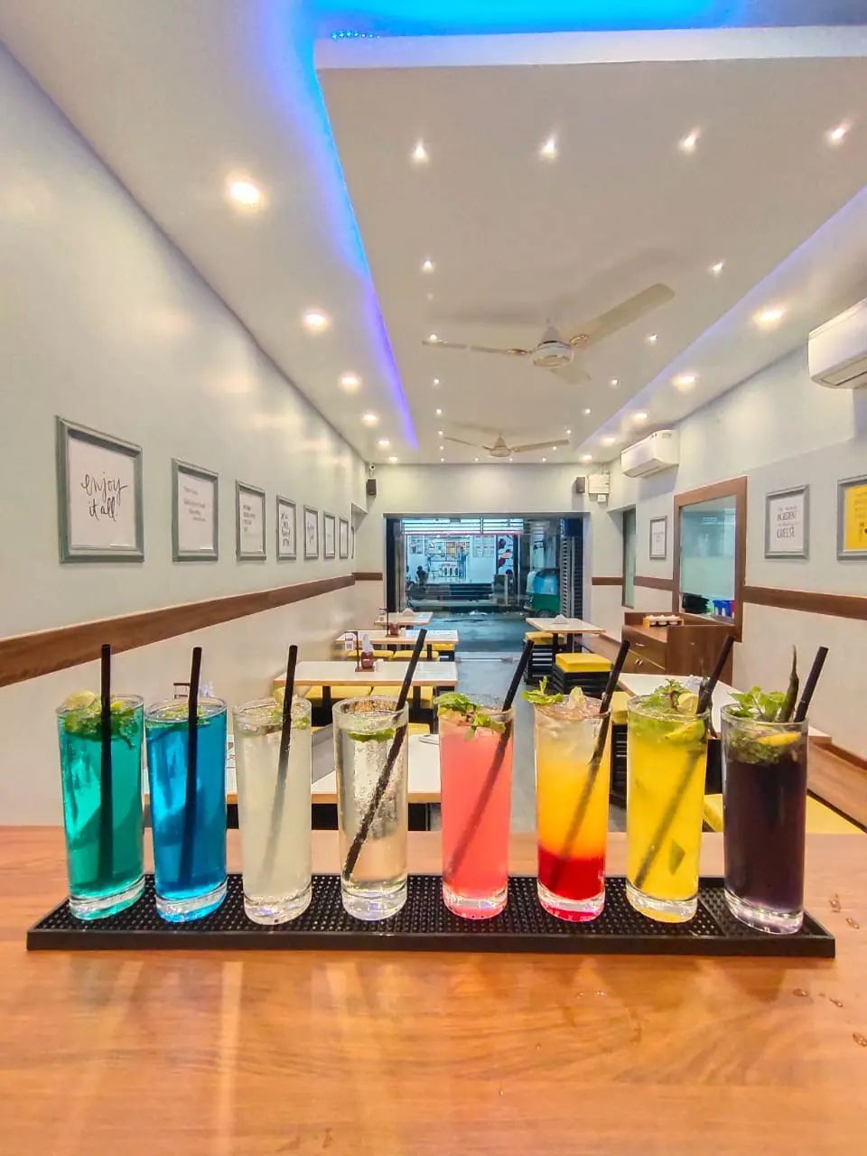 Retail experience vignette